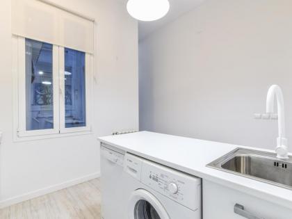 apartamento reformado en el centro - image 22
