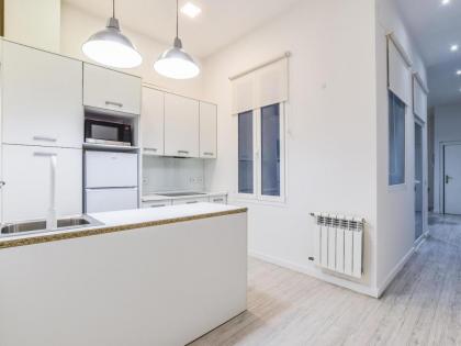 apartamento reformado en el centro - image 24