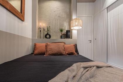 DERJ - 2 Bedroom Apartment in Almagro - image 3