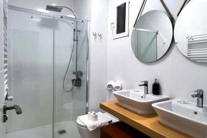 Comfy apt for 9 in Las Ventas - image 22