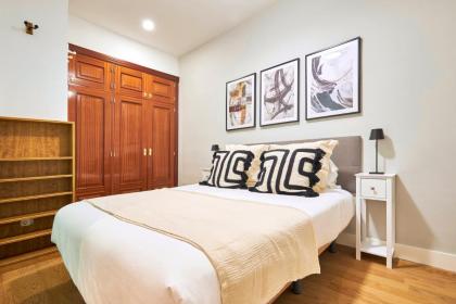 Lagasca Comfort by Presidence Rentals - image 2