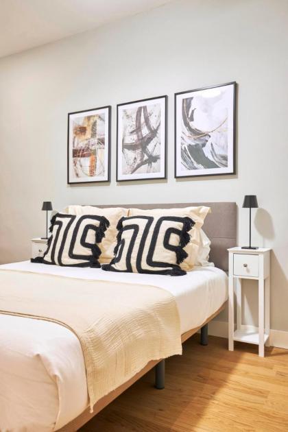 Lagasca Comfort by Presidence Rentals - image 22