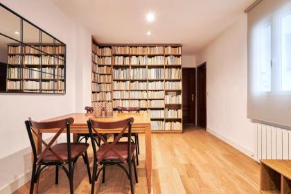 Lagasca Comfort by Presidence Rentals - image 8