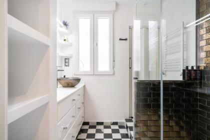 apartamento grande en lavapies - image 25