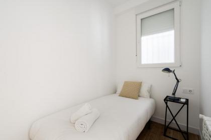 apartamento reformado en metro IBIZA - image 17