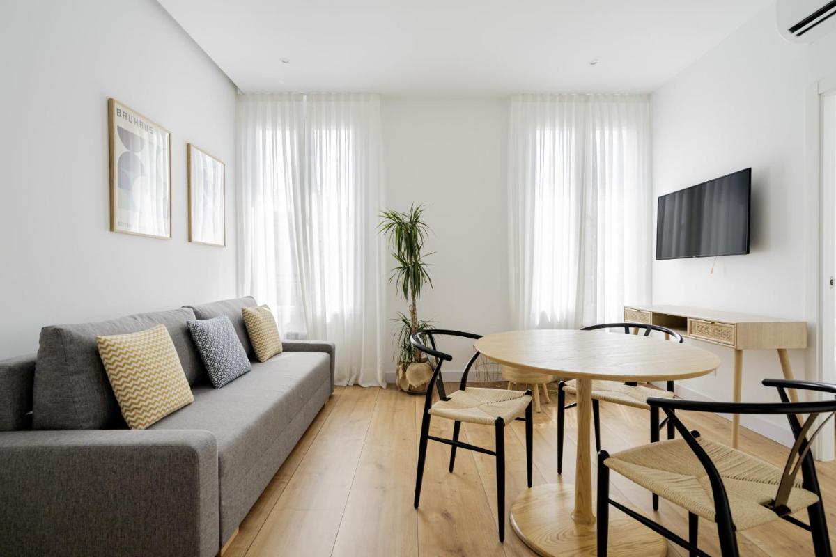 apartamento reformado en metro IBIZA - image 6