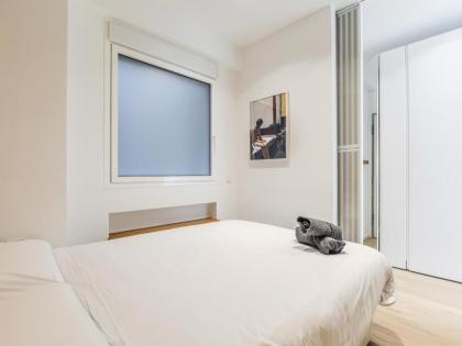 apartamento reformado en la calle pez - image 15