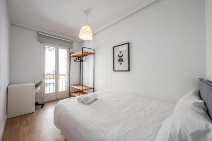 apartamentos reformados en lavapies - image 23