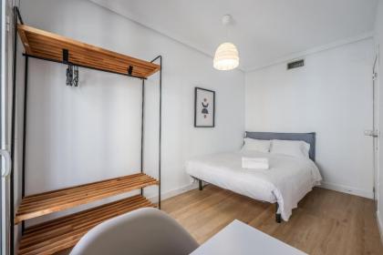 apartamentos reformados en lavapies - image 25