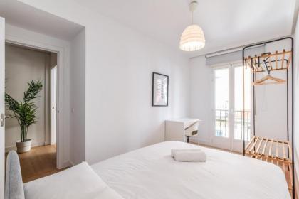 apartamentos reformados en lavapies - image 26