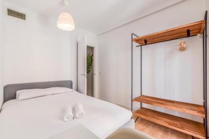 apartamentos reformados en lavapies - image 30