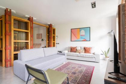 apartamento reformado estilo industrial plaza de tirso de molina - image 5