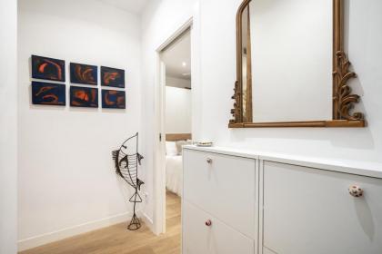 apartamento totalmente reformado en el centro - image 22