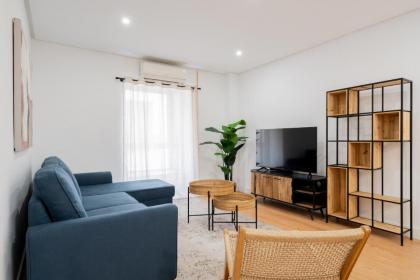 apartamento de lujo en la plaza pedro zerolo al lado de gran via - image 6