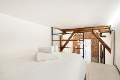 apartamento de diseño en el centro - image 15