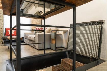 apartamento de diseño en el centro - image 27