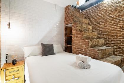 apartamento de diseño en el centro - image 9