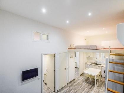 apartamento en cuatro caminos para 6 personas - image 8