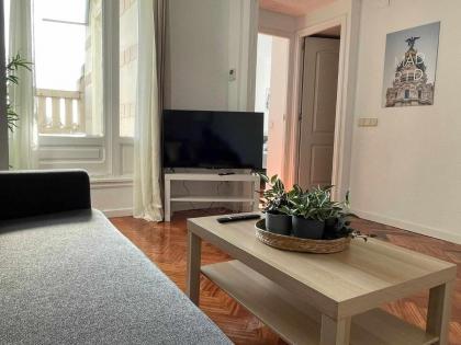 Apartamento con terraza y vistas AlcaláRetiro - image 6