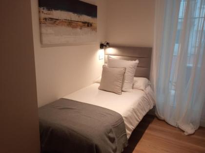 MIT House Puerta de America VII en Madrid - image 26