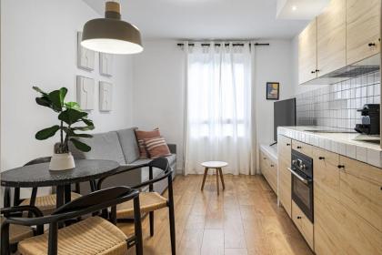 Madrid Sur Apartments by Olala Homes - image 19