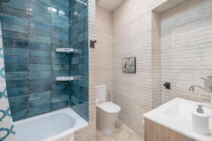 Luminoso y céntrico Apt 2 Hab - image 26