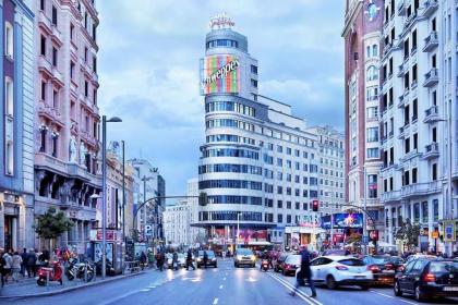Punta me rooms in Madrid Downtown