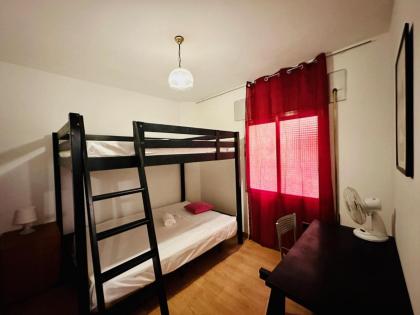Punta me rooms in Madrid Downtown - image 14