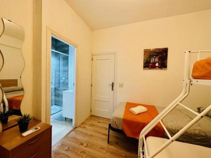 Punta me rooms in Madrid Downtown - image 26