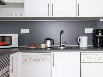 Apartamento en Puerta del Sol 2 - image 11