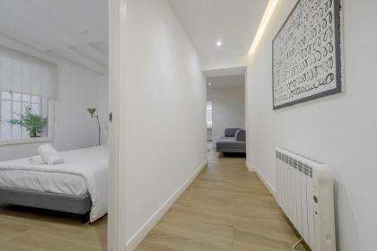 Nuevo piso para 7pax en el corazon del Rastro - image 19