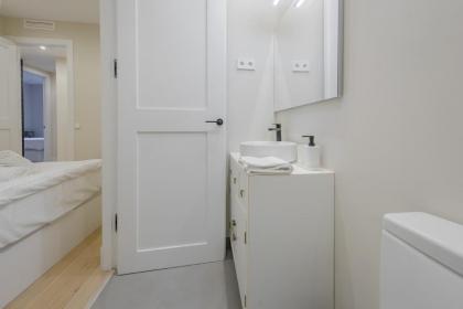 Exclusivo piso de 4hab con vistas a La Latina - image 19