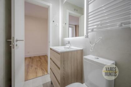 Elegante Apt de 7pax en el corazon de Chueca - image 25