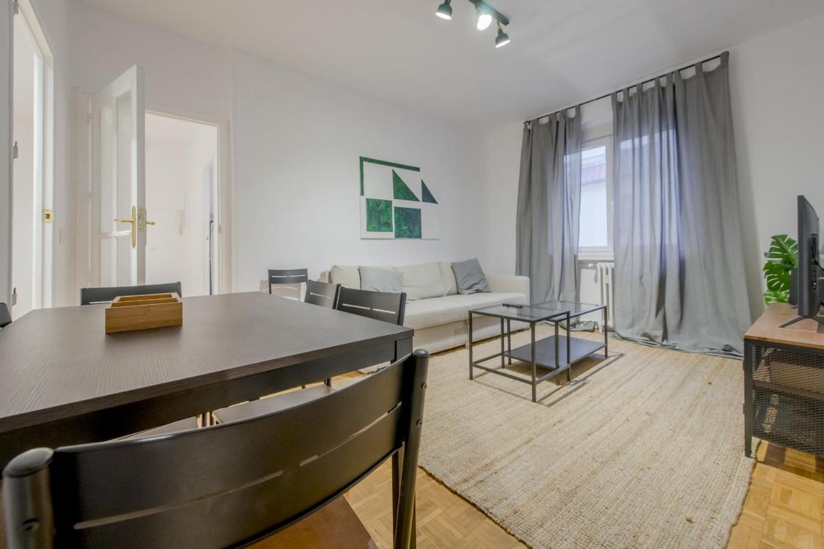 Centrico Apt para 7pax en La Latina-Centro - image 3