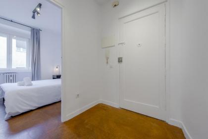Classic APT 7pax en La Latina-Centro de Madrid - image 14