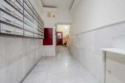 New Apt de 7pax en el corazon de Malasana - image 28
