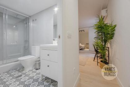 Nuevo Apt de 7pax en Calle Mayor 11 en la Puerta del Sol - image 27