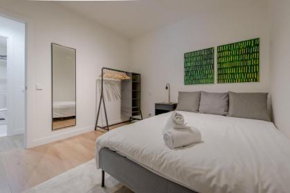 Modern Apt & Cool interior design a 20 metros del Retiro - image 17