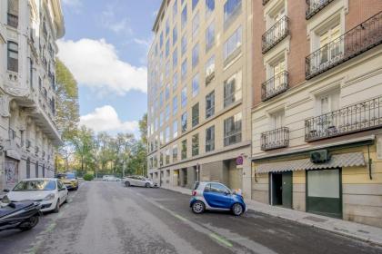 Modern Apt & Cool interior design a 20 metros del Retiro - image 30