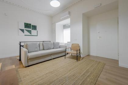 Modern Apt & Cool interior design a 20 metros del Retiro - image 4