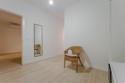 Modern Apt para 6pax en la Plaza de Tirso-Centro - image 21