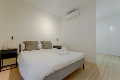 Modern Apt para 6pax en la Plaza de Tirso-Centro - image 23