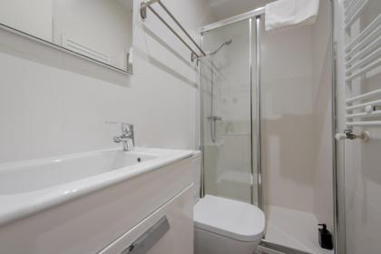 Cool&SoHo Style Apt 9pax Calle Luciente-La Latina - image 7