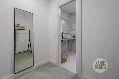 New bajo Duplex en La Latina-Centro de Madrid - image 24