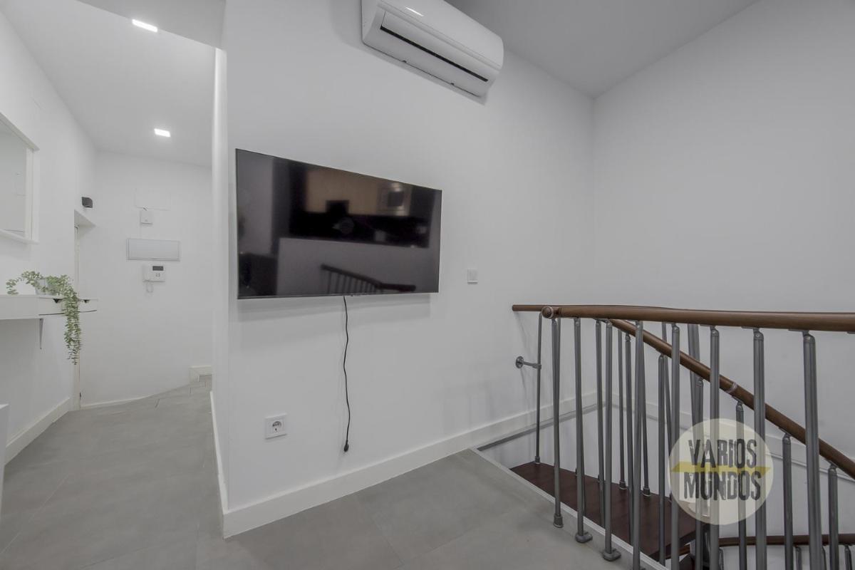 New bajo Duplex en La Latina-Centro de Madrid - image 7