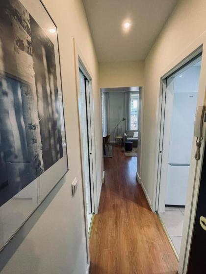 New Stylish Apt 5pax en la Plaza de Espana - image 10