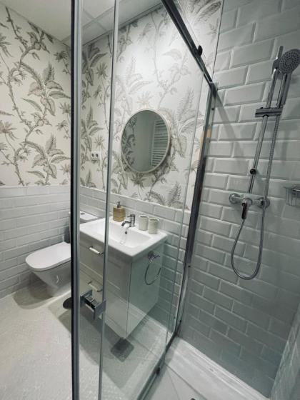 New Stylish Apt 5pax en la Plaza de Espana - image 11