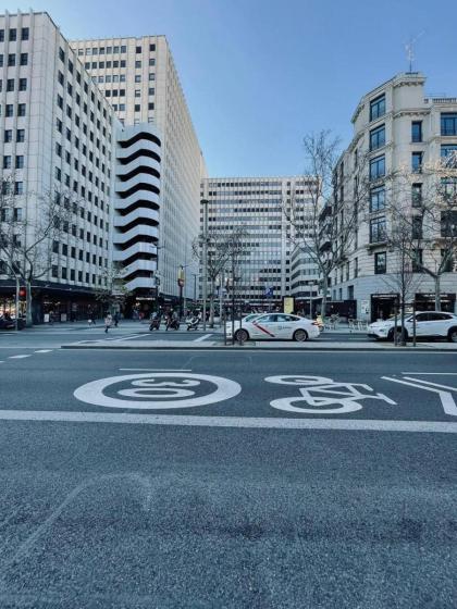 New Stylish Apt 5pax en la Plaza de Espana - image 28