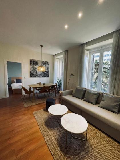 New Stylish Apt 5pax en la Plaza de Espana - image 4