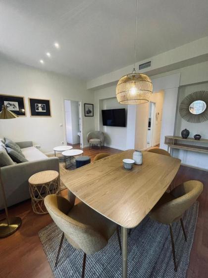 New Stylish Apt 5pax en la Plaza de Espana - image 5